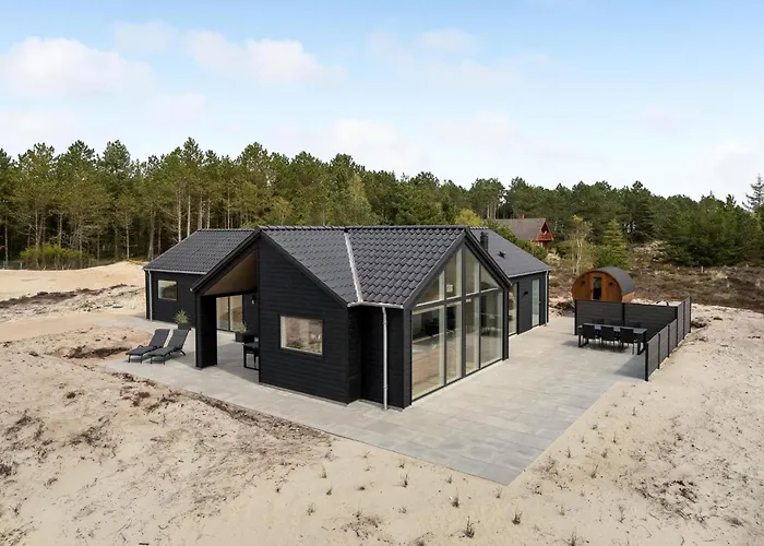 Ferienhaus 4 Bedroom Awesome In Romo